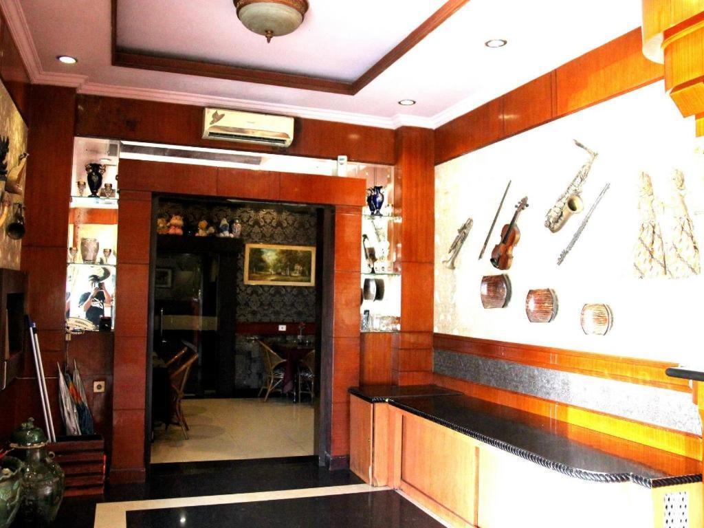 Hotel Menara Lexus Medan Exterior foto