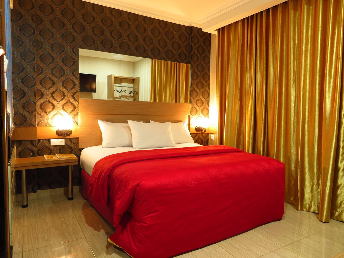 Hotel Menara Lexus Medan Exterior foto